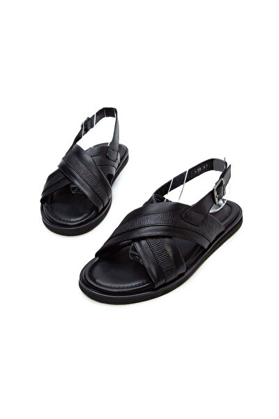  Erkek Sandalet