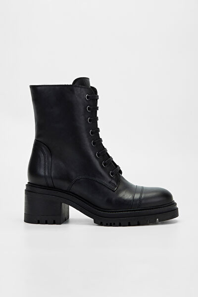 VALMENTİ Kadın Bot