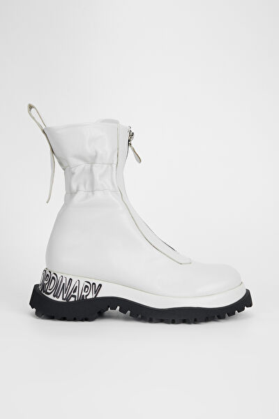 VALMENTİ Kadın Bot