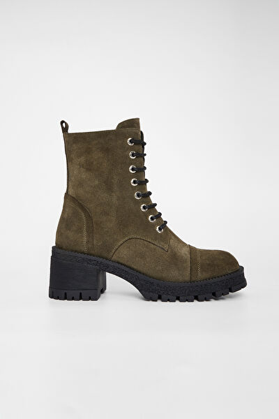 VALMENTİ Kadın Bot