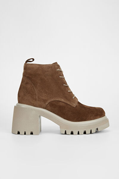 VALMENTİ Kadın Bot