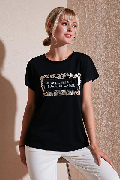 Lela Kadın Tişört