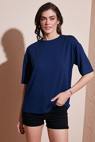 Lela Kadın Tişört