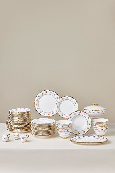 Karaca Yemek Takımı