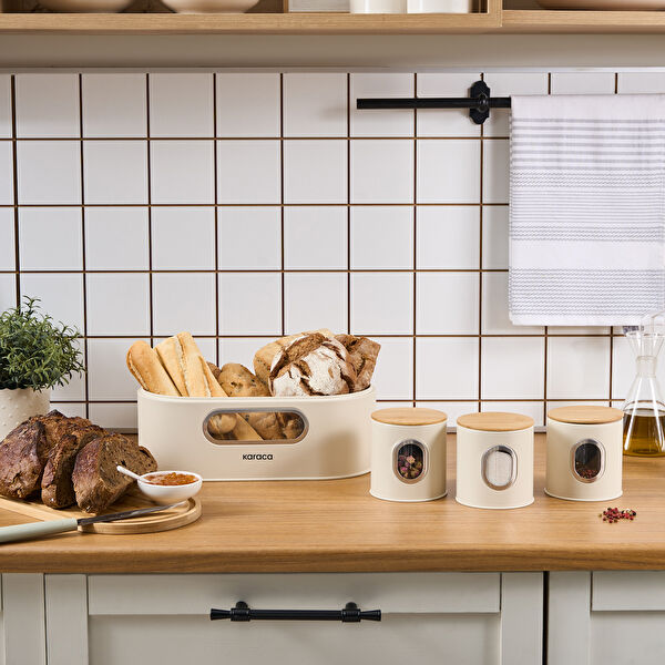 Karaca Ekmeklik, Ekmek Kutusu