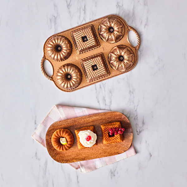 Karaca Pasta, Kek Kalıbı