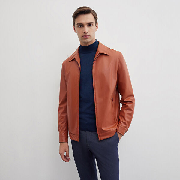 INTERVIEW Erkek Mont, Kaban