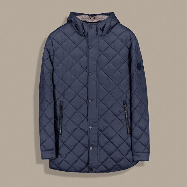 INTERVIEW Erkek Mont, Kaban