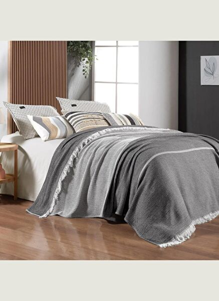 Sarev Yatak Örtüsü