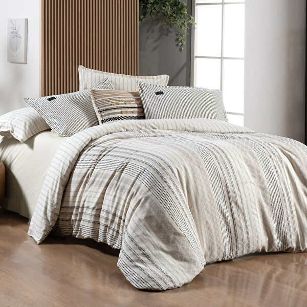 Sarev Nevresim Takımı