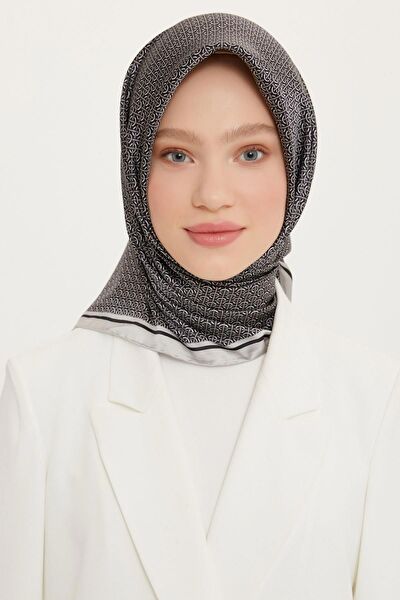 Armine Şal, Eşarp ve Aksesuarı