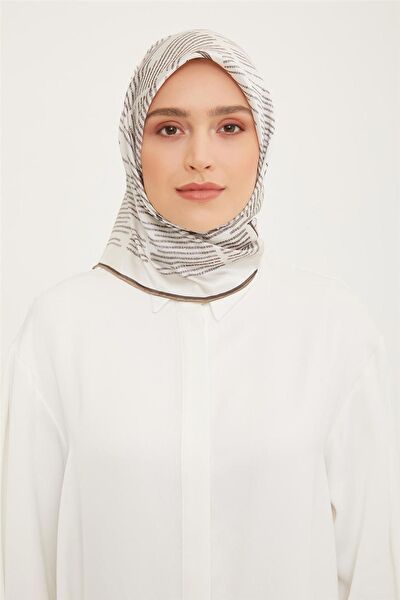 Armine Şal, Eşarp ve Aksesuarı