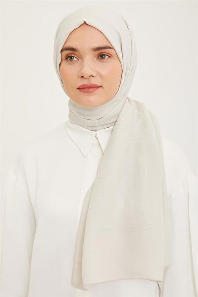 Armine Şal, Eşarp ve Aksesuarı