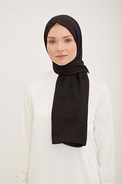 Armine Şal, Eşarp ve Aksesuarı