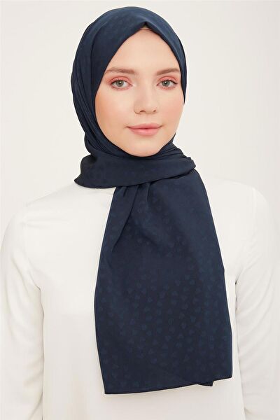 Armine Şal, Eşarp ve Aksesuarı