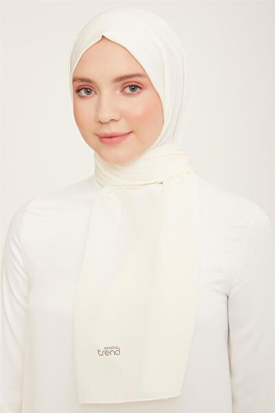 Armine Şal, Eşarp ve Aksesuarı