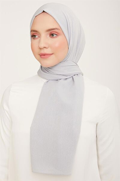 Armine Şal, Eşarp ve Aksesuarı