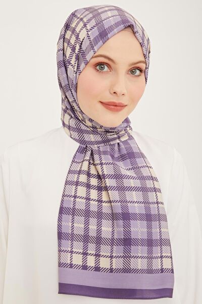 Armine Şal, Eşarp ve Aksesuarı