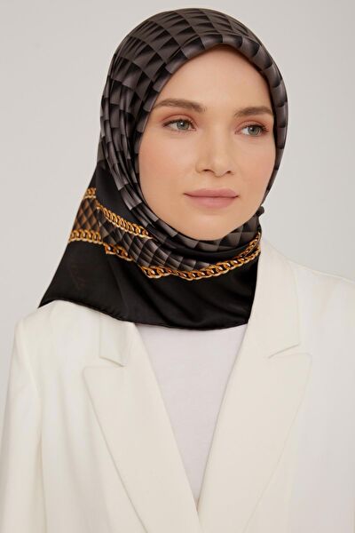 Armine Şal, Eşarp ve Aksesuarı