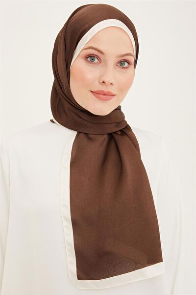 Armine Şal, Eşarp ve Aksesuarı