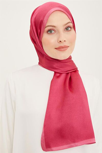 Armine Şal, Eşarp ve Aksesuarı