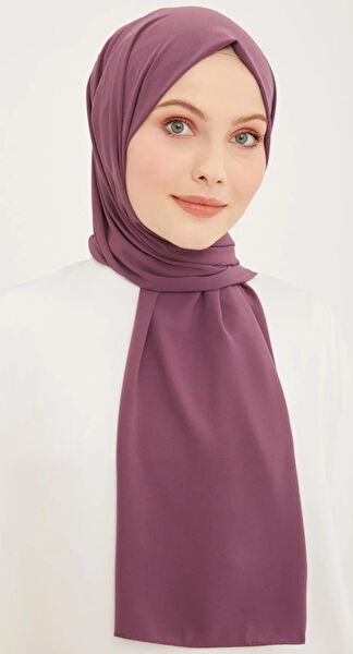 Armine Şal, Eşarp ve Aksesuarı