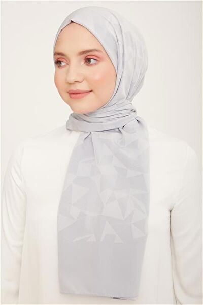 Armine Şal, Eşarp ve Aksesuarı