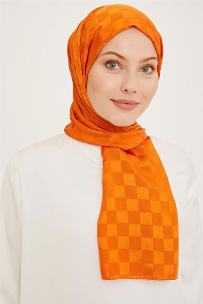 Armine Şal, Eşarp ve Aksesuarı