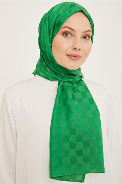 Armine Şal, Eşarp ve Aksesuarı