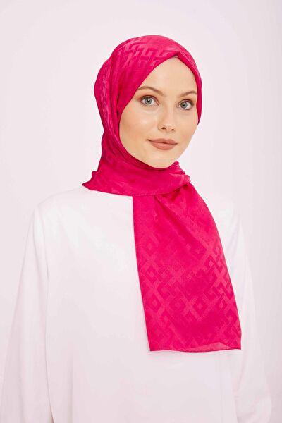 Armine Şal, Eşarp ve Aksesuarı