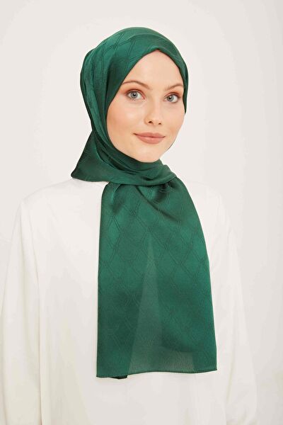 Armine Şal, Eşarp ve Aksesuarı