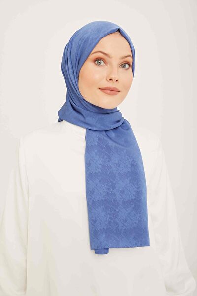 Armine Şal, Eşarp ve Aksesuarı