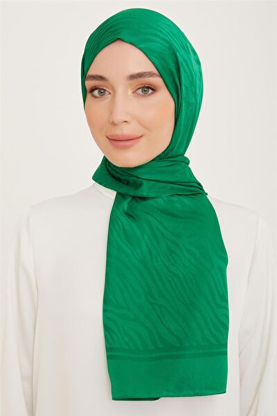 Armine Şal, Eşarp ve Aksesuarı