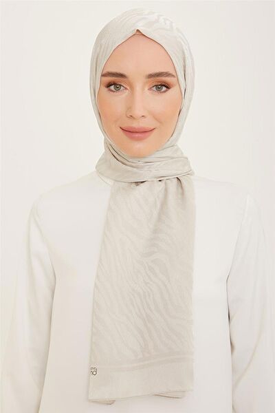 Armine Şal, Eşarp ve Aksesuarı