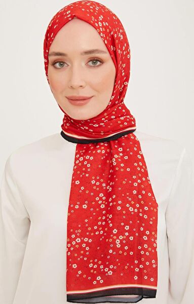 Armine Şal, Eşarp ve Aksesuarı