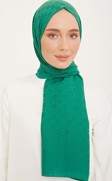 Armine Şal, Eşarp ve Aksesuarı