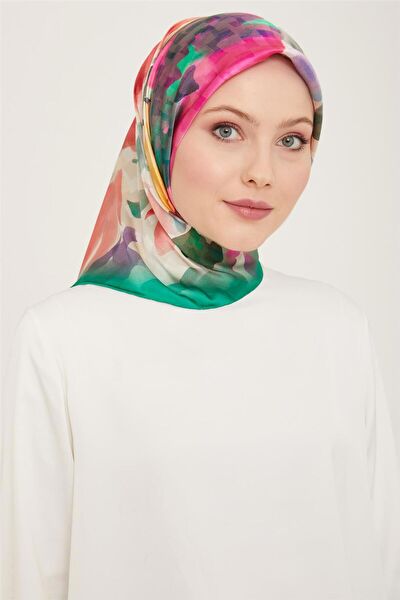 Armine Şal, Eşarp ve Aksesuarı