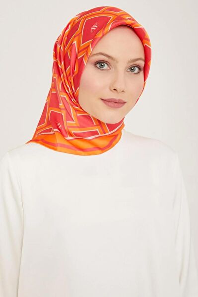 Armine Şal, Eşarp ve Aksesuarı