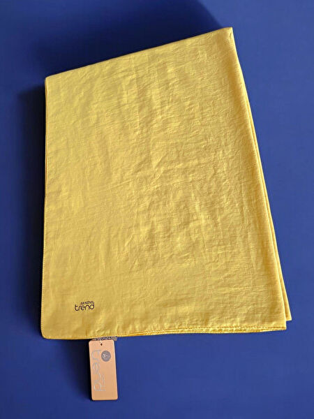 Armine Şal, Eşarp ve Aksesuarı