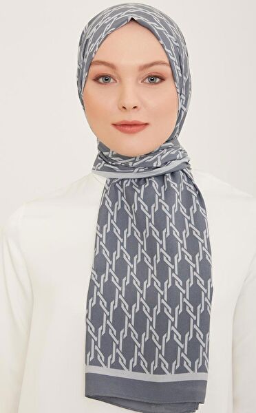 Armine Şal, Eşarp ve Aksesuarı