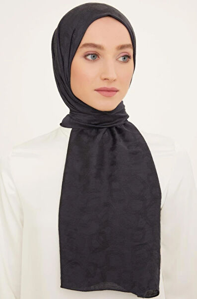 Armine Şal, Eşarp ve Aksesuarı