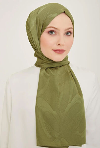 Armine Şal, Eşarp ve Aksesuarı