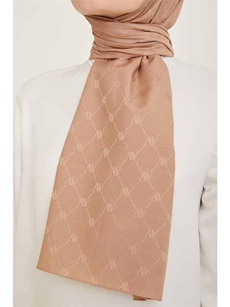 Armine Şal, Eşarp ve Aksesuarı