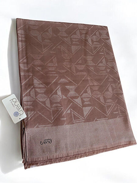 Armine Şal, Eşarp ve Aksesuarı