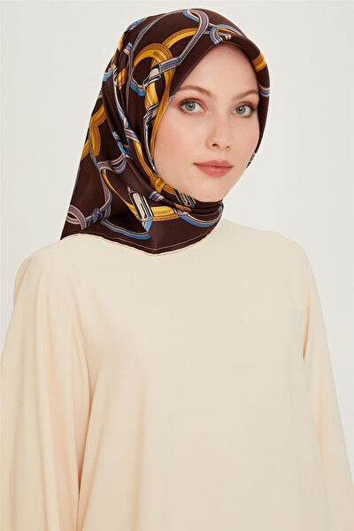 Armine Şal, Eşarp ve Aksesuarı