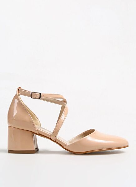 Fabrika Klasik Topuklu Ayakkabı