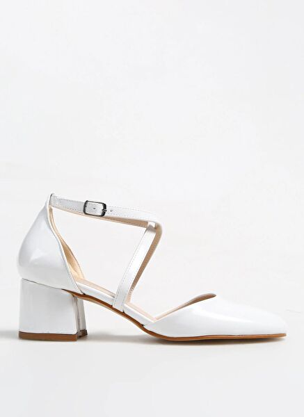 Fabrika Klasik Topuklu Ayakkabı