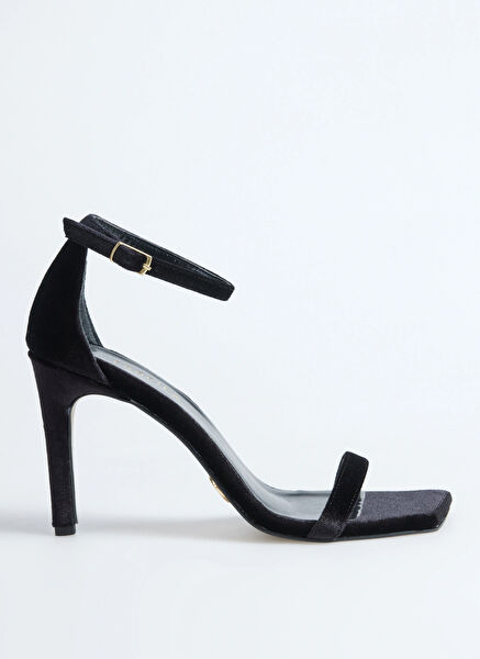 Fabrika Klasik Topuklu Ayakkabı