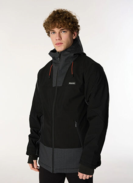 Discovery Expedition Erkek Mont, Kaban