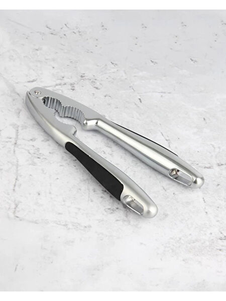 Mien Fındık, Ceviz Kırıcı